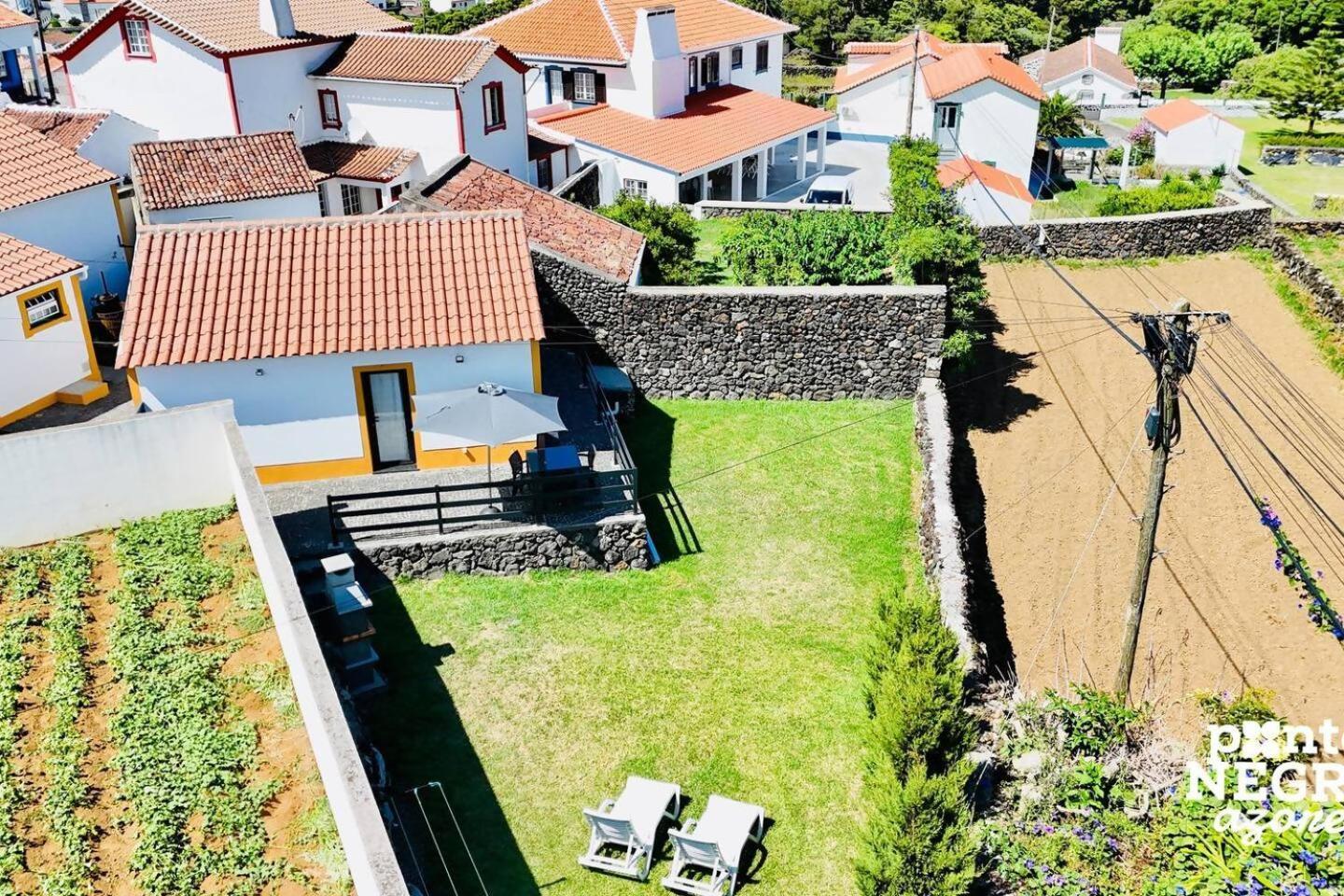 Casa Da Gente By Pontanegraazores Biscoitos  エクステリア 写真